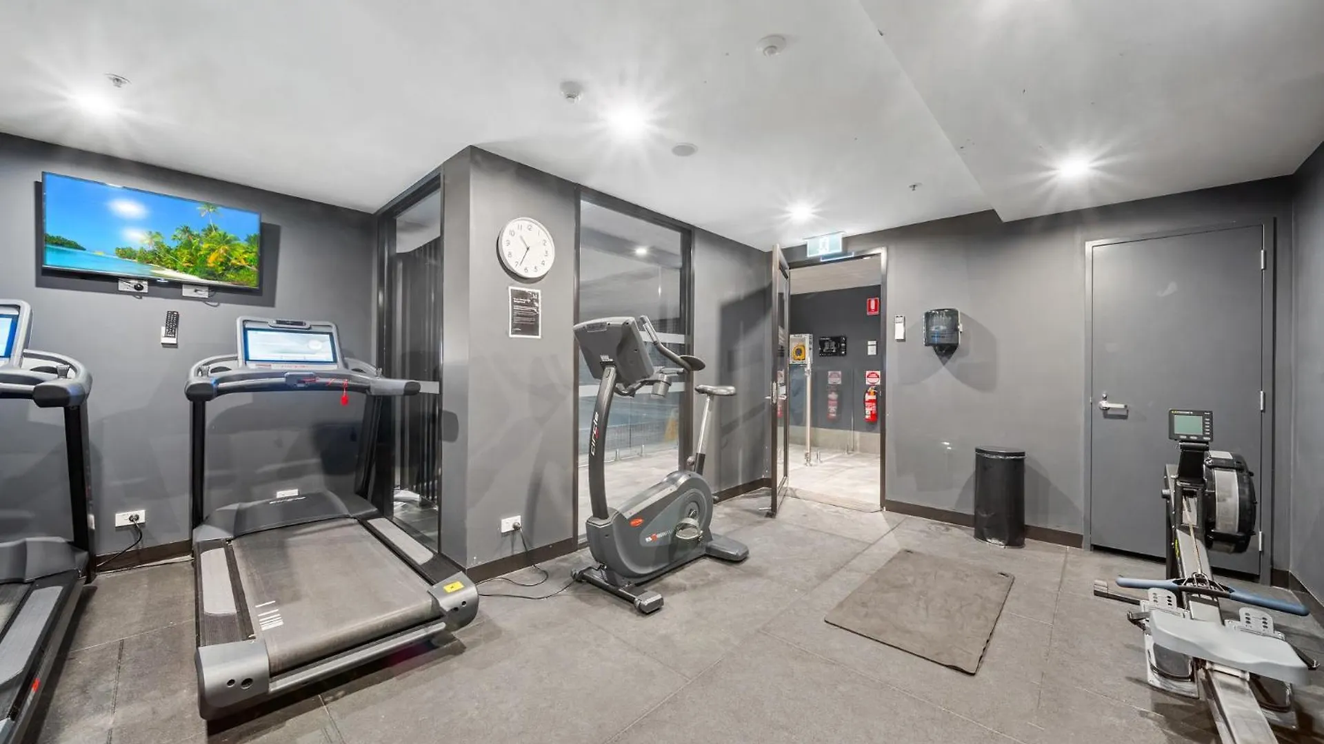 Central 1-Bed Apartment With Pool And Gym Access Canberra 0*,  Australia